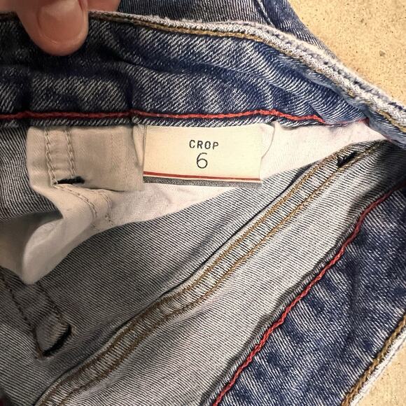 Tommy Hilfiger Women's Crop Jeans Size 6 Medium Wash - Picture 4 of 9